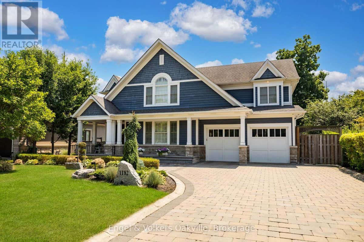 1182 STREAMBANK DRIVE