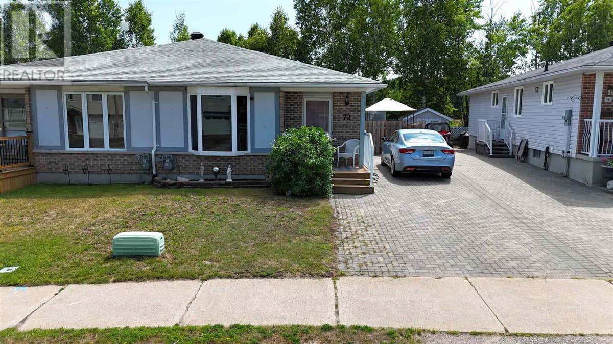 72 FARRELL CRES