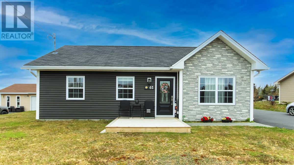 61 HARNUM'S HILL