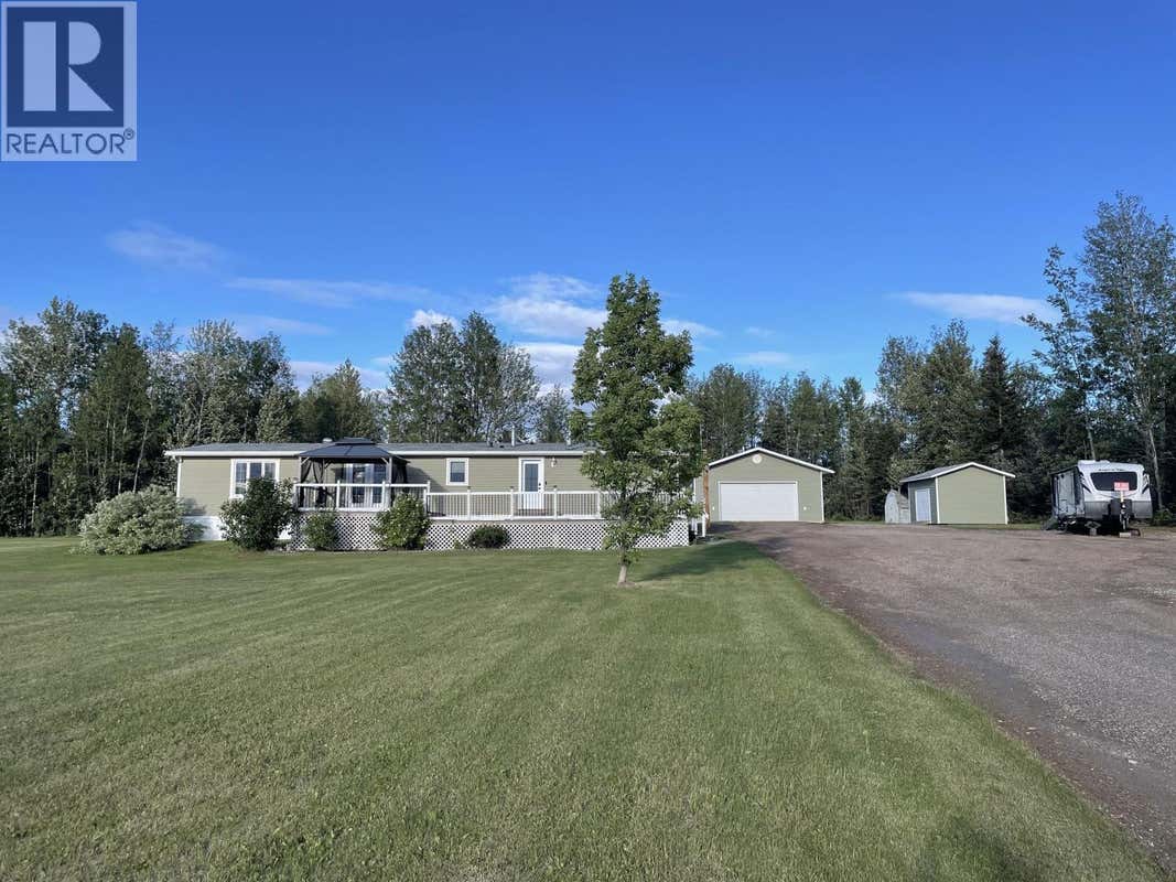 51 PEBBLE DRIVE