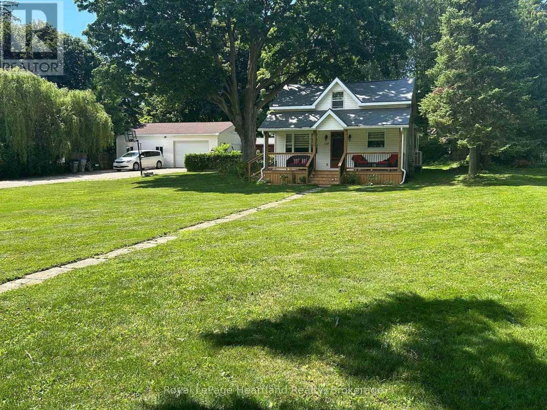 118 ISAAC STREET