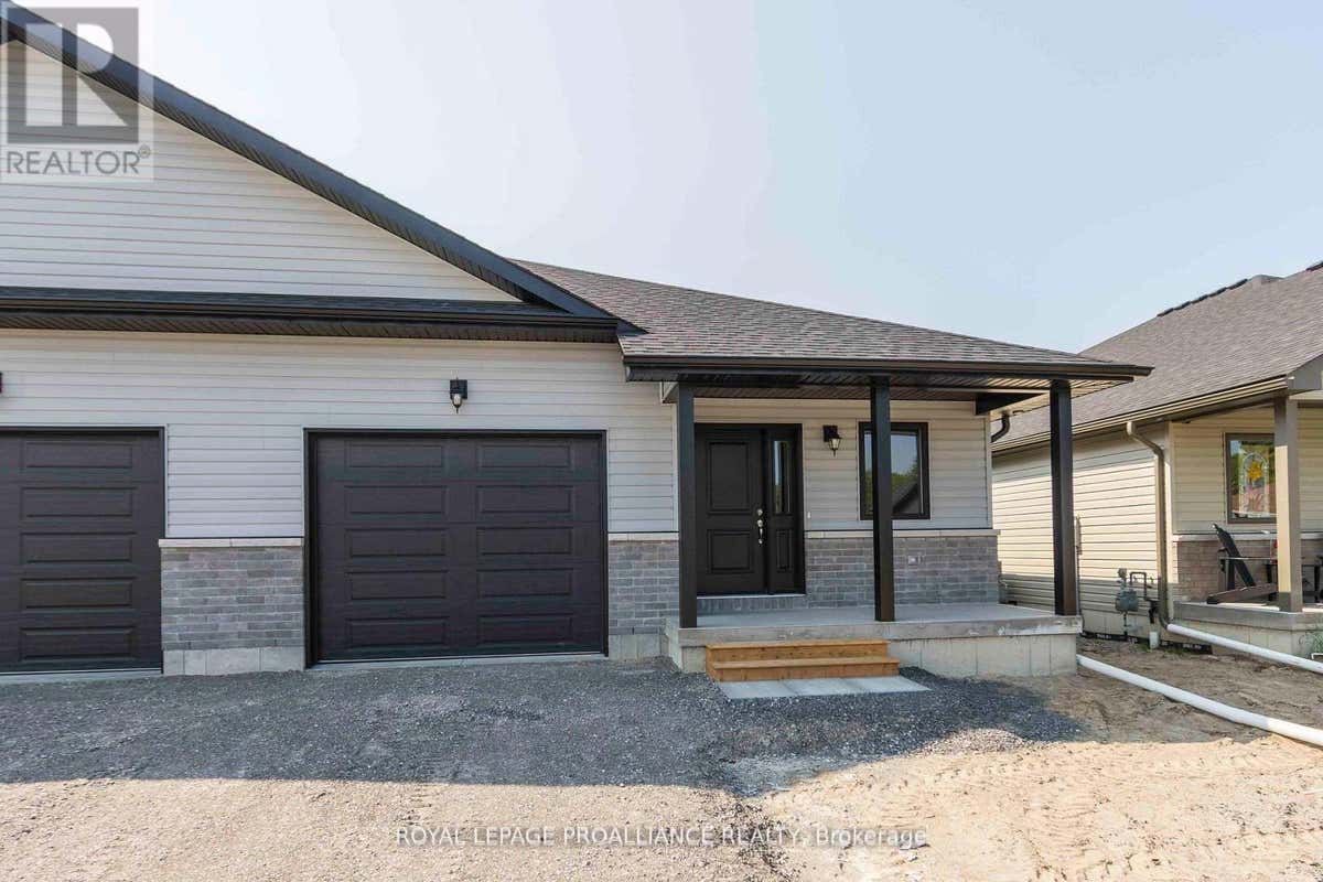 49 MACKENZIE JOHN CRESCENT
