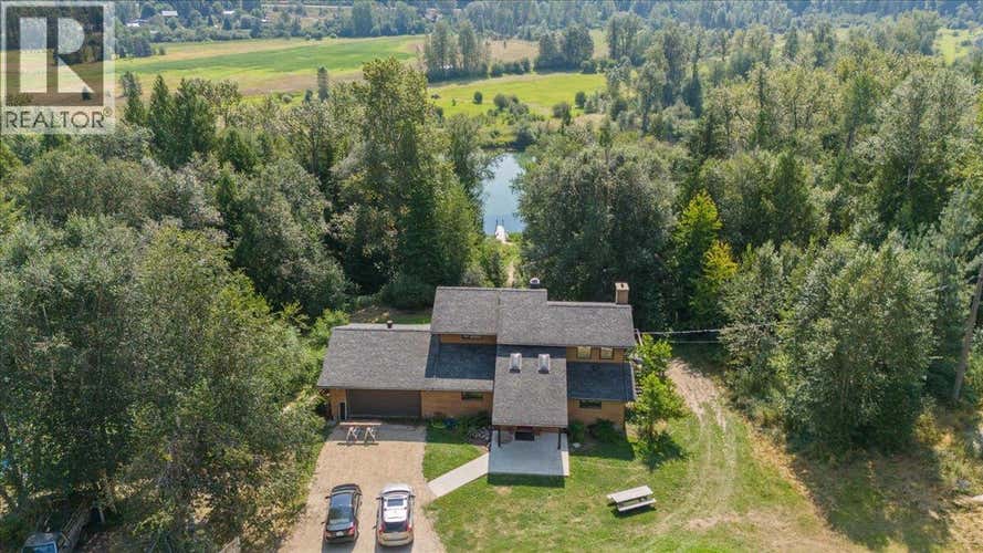 6172 SLOCAN RIVER Road