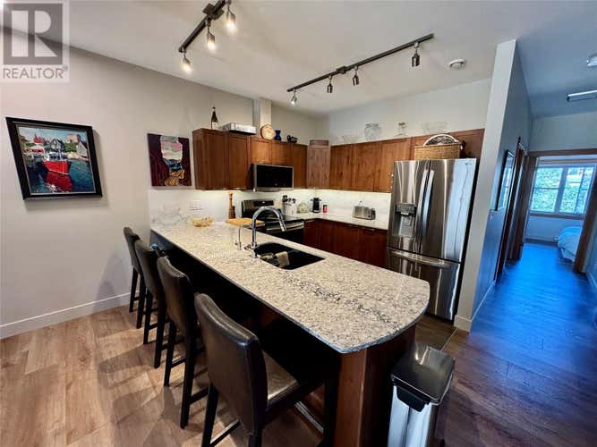 901 7th Avenue Unit# 303