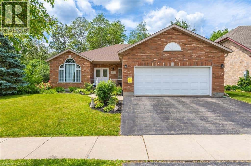 63 DAIMLER DRIVE