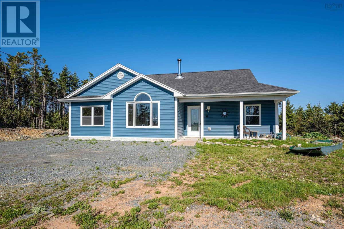281 HESELTON DRIVE