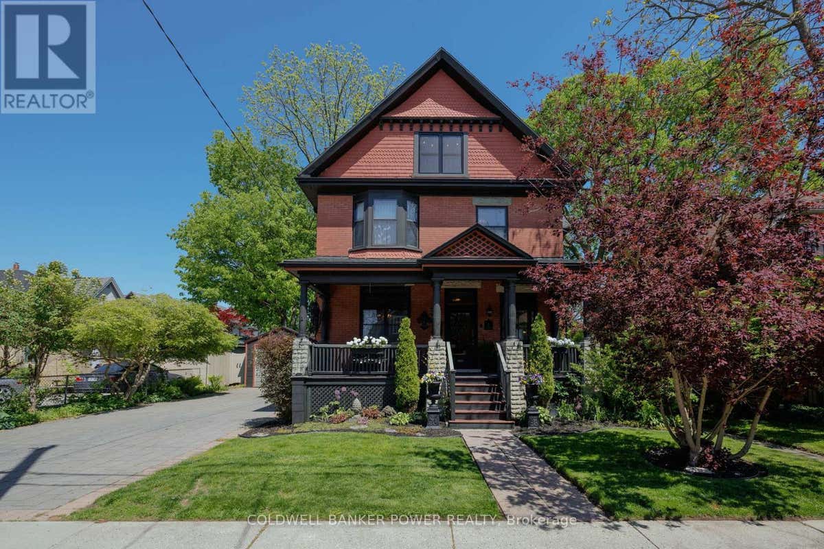 6 CYNTHIA STREET
