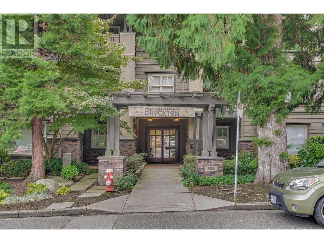 401 808 SANGSTER PLACE, New Westminster, BC V3L5W3 Condo For Sale RE