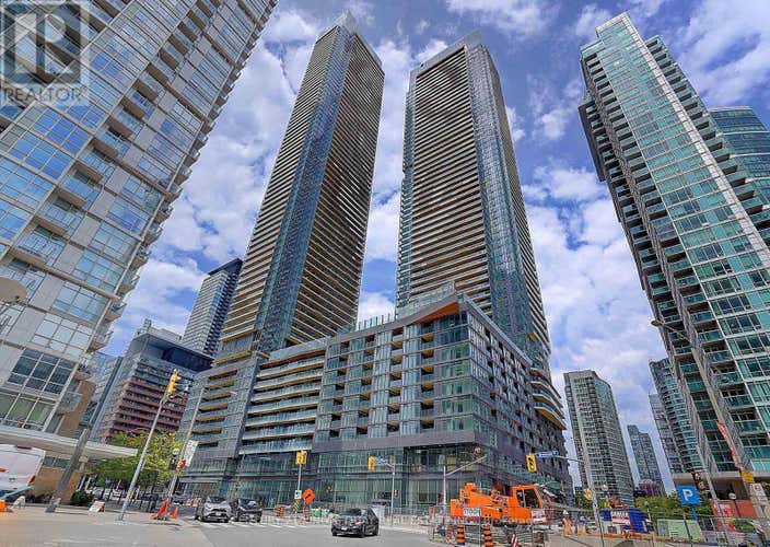 332 - 3 CONCORD CITYPLACE WAY