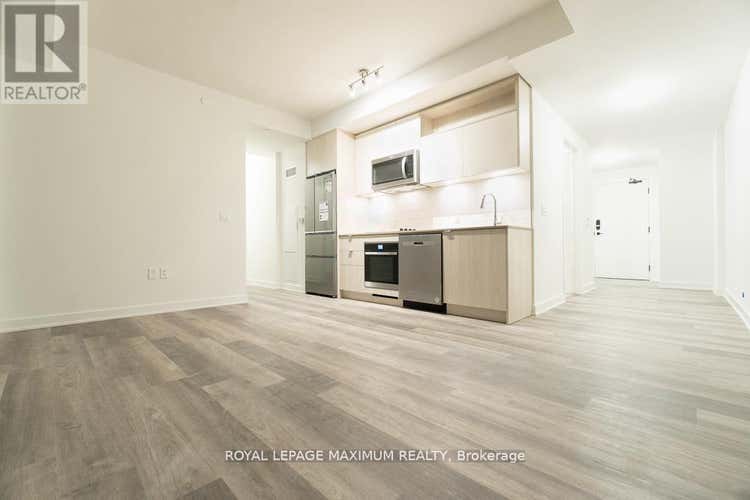 2015 E - 70 PRINCESS STREET