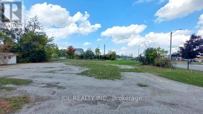 1061 ELGIN MILLS ROAD E