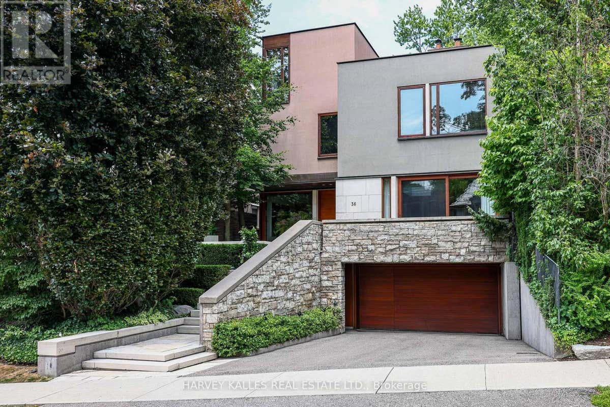 36 MILLBANK AVENUE