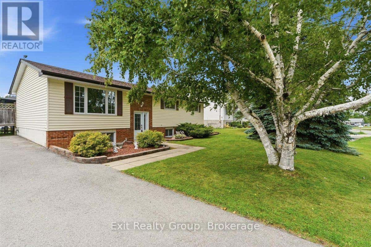 197 CHATTERTON VALLEY CRESCENT