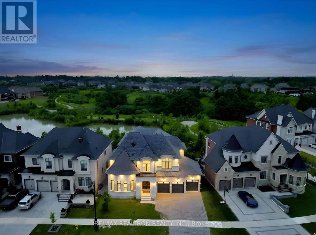 52 ROLLING GREEN COURT