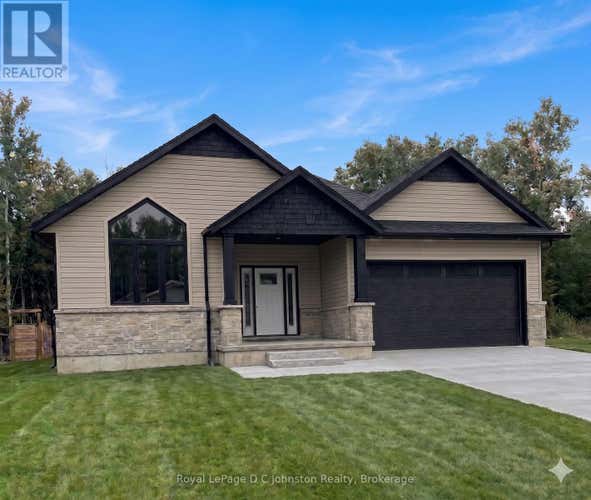 14 LAKEFOREST DRIVE