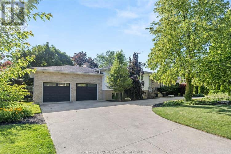 4259 Roseland DRIVE East