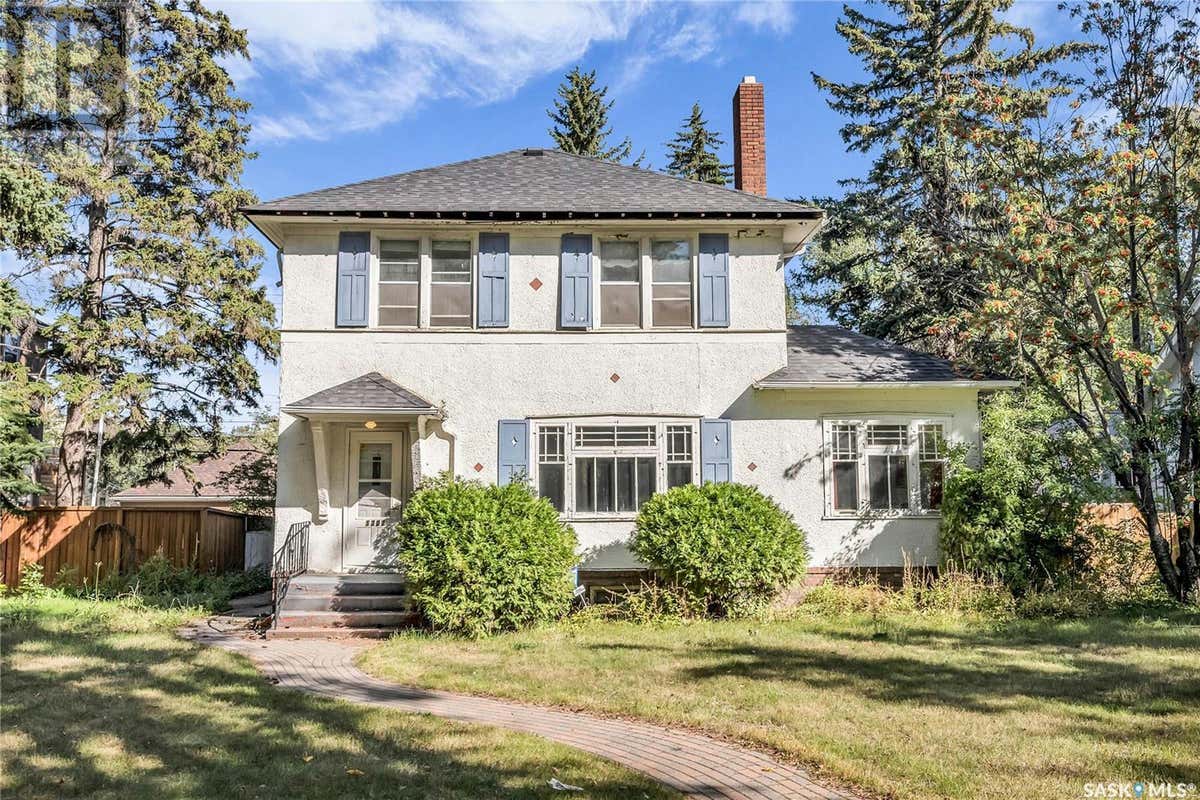 1207 Elliott STREET, Saskatoon, SK S7N0V5 À vendre RE/MAX SK983058