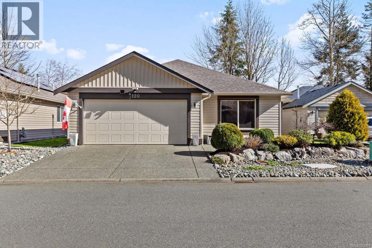 120 2205 ROBERT LANG DR