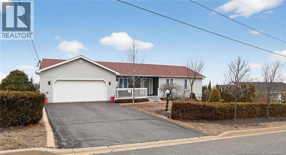 38 Edgemount Dr