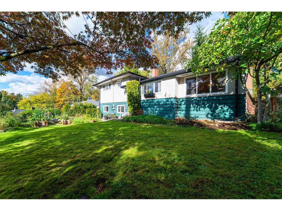 10990 MCADAM ROAD, Delta, BC V4C3E8 House For Sale RE/MAX R2937330