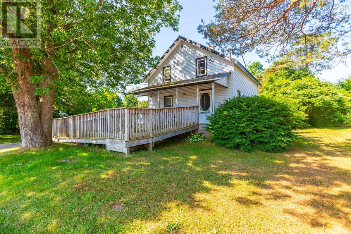 9 Faye Rd