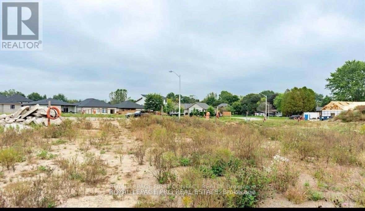 11 HEMLOCK DRIVE