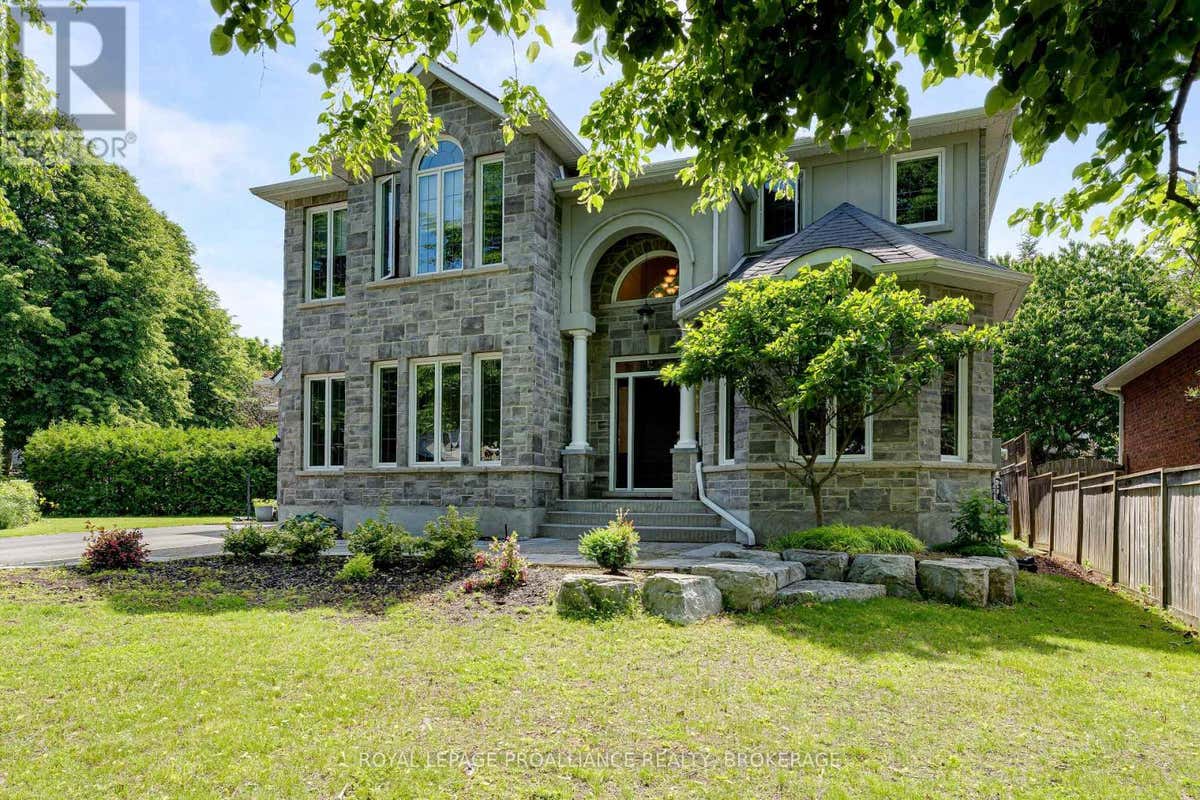 81 KENWOODS CIRCLE