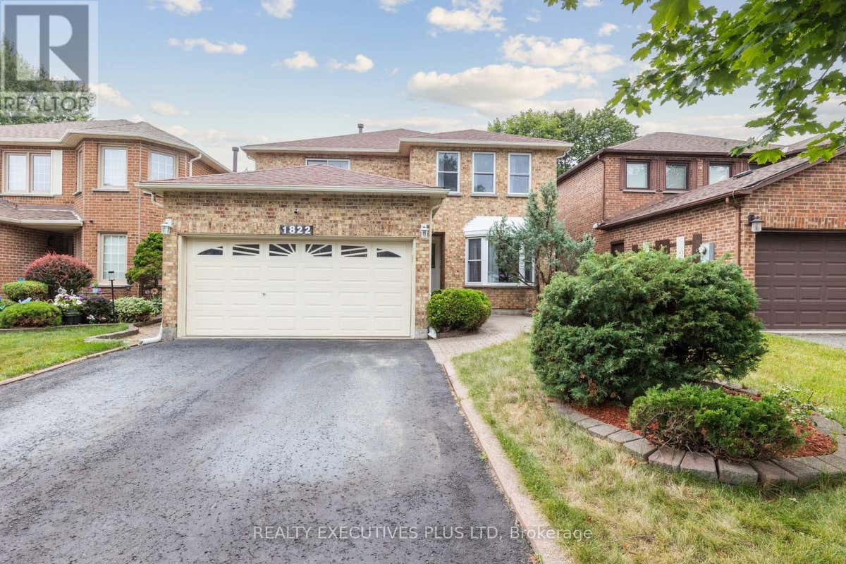 1822 FORESTVIEW DRIVE