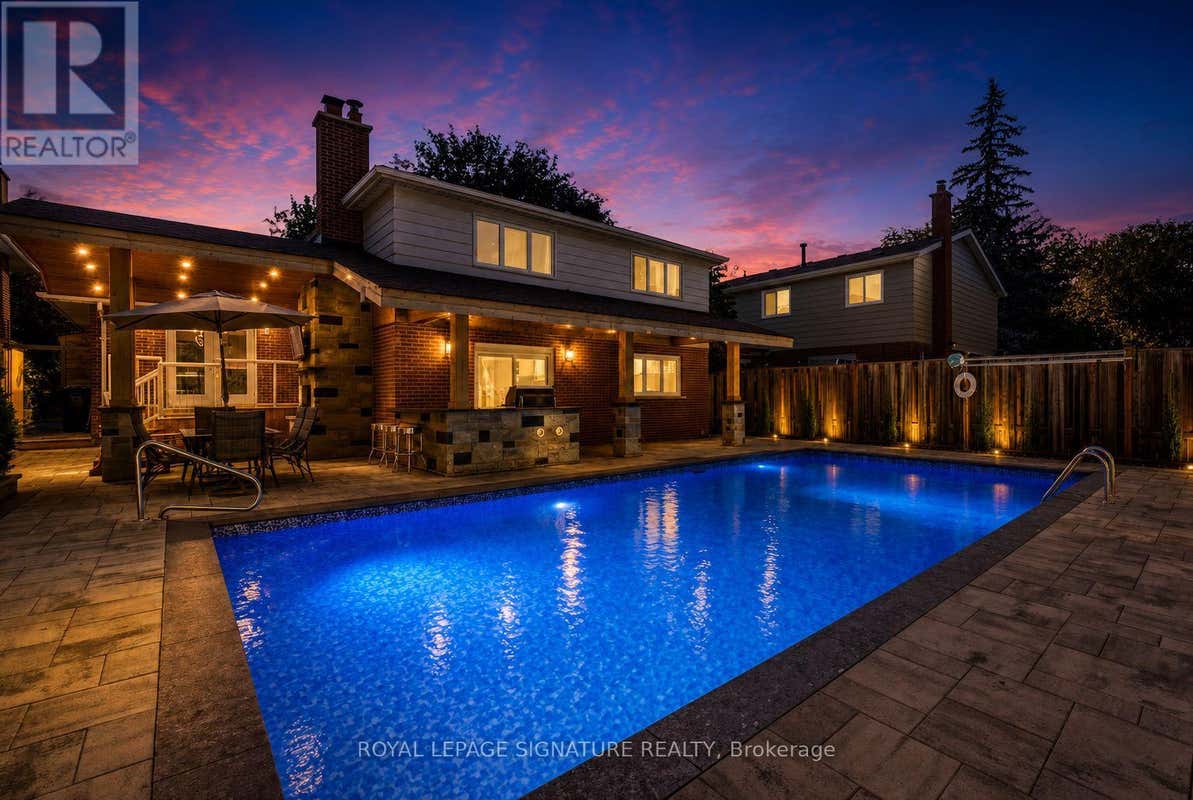 1843 STONEPATH CRESCENT