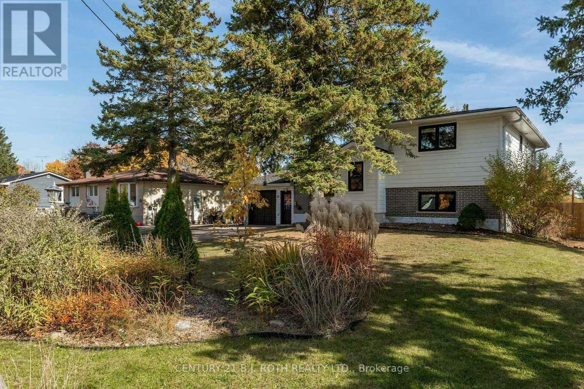 17 FINLAY MILL ROAD, Springwater (Midhurst), ON L0L1X1 House For Sale