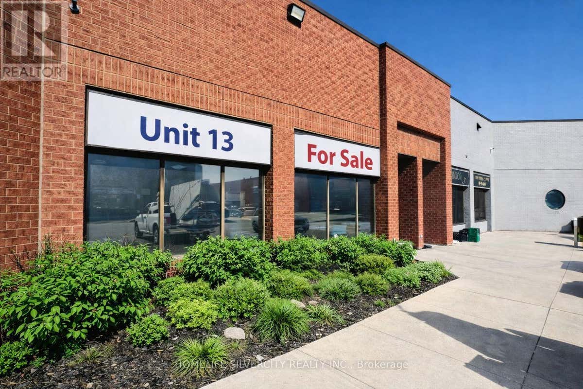 13 - 2084 STEELES AVENUE E