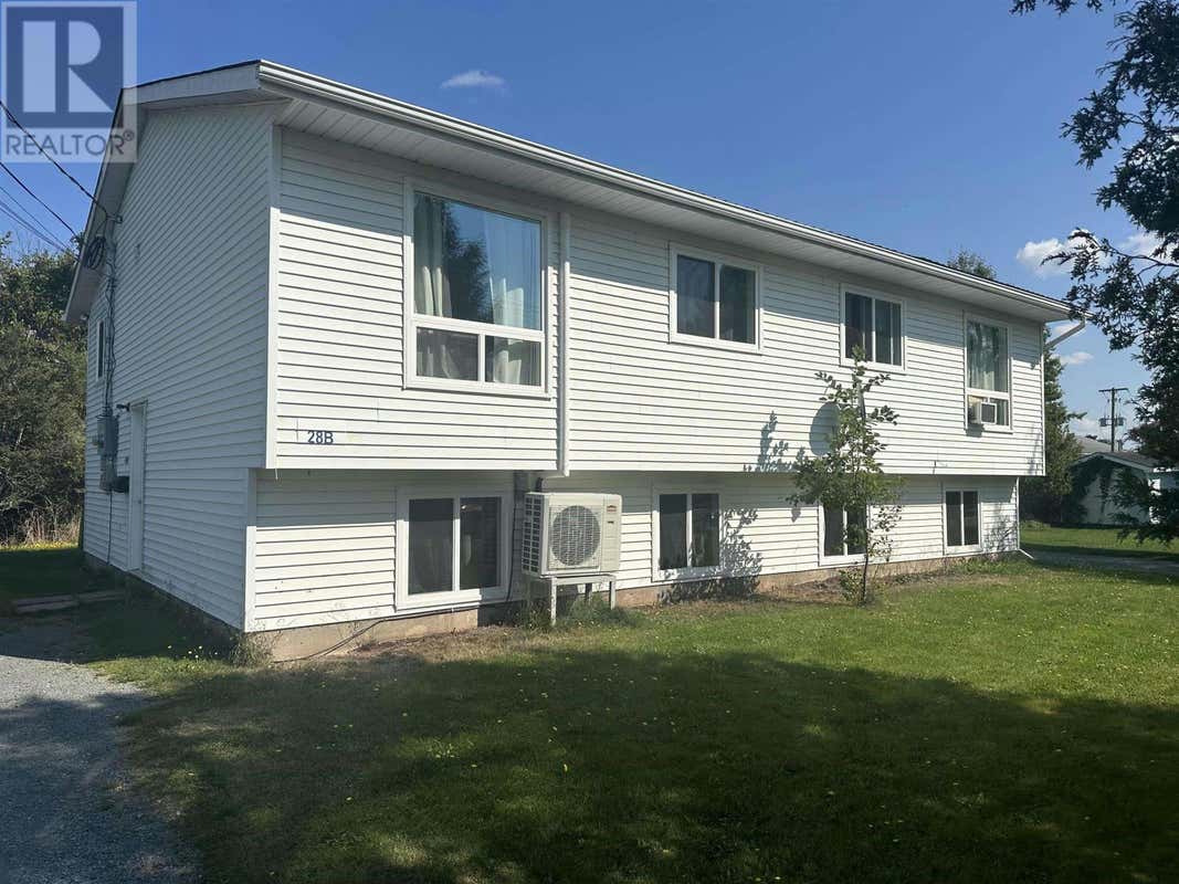 28 MacLellan Street, Antigonish, NS B2G1V5 House For Sale RE/MAX
