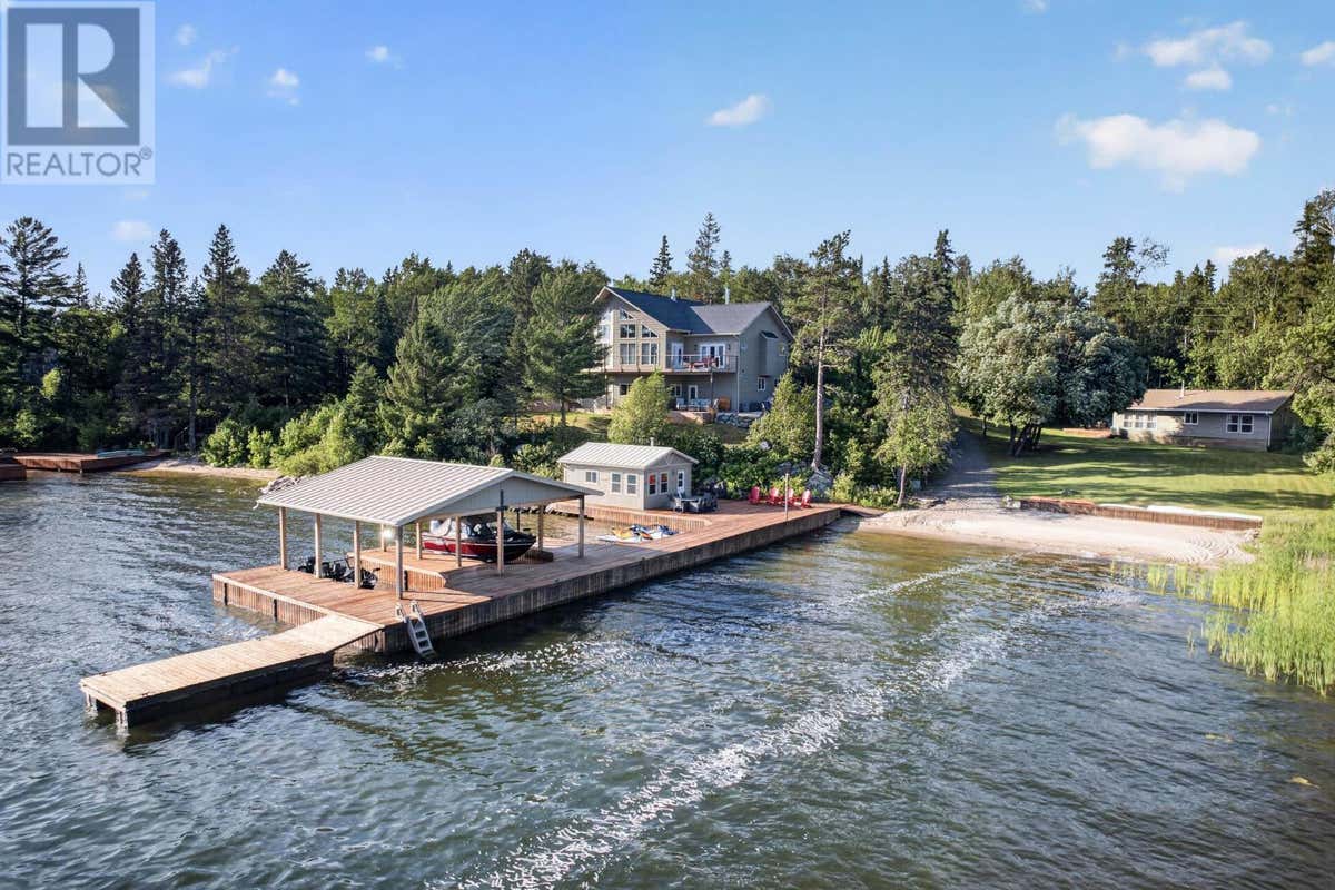 44 STORM BAY ROAD
