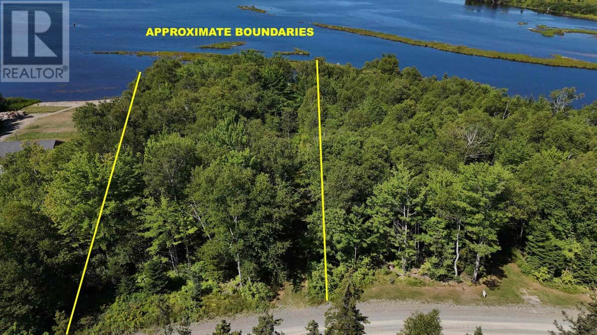 8 BEVERLYS HILL ROAD