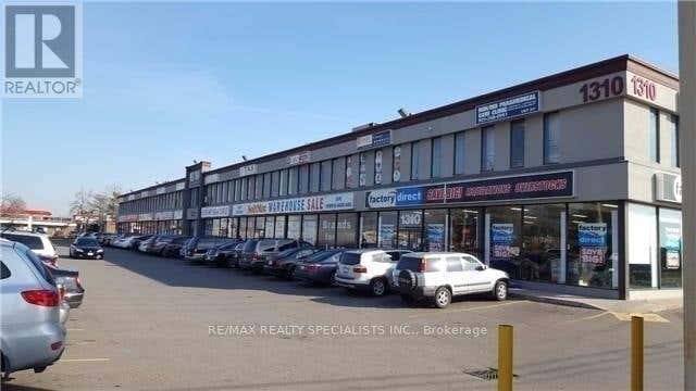 200 - 1310 DUNDAS STREET E