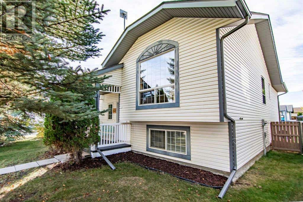 152 Kemp Avenue, Red Deer, AB T4P3P6 House For Sale RE/MAX A2173174