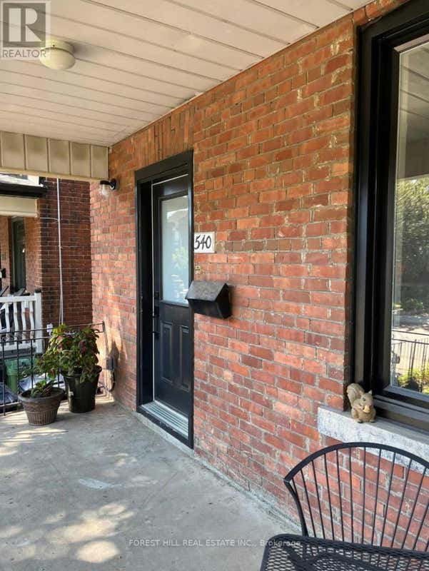 LOWER 540 ST CLARENS AVENUE, Toronto (DovercourtWallace Emerson