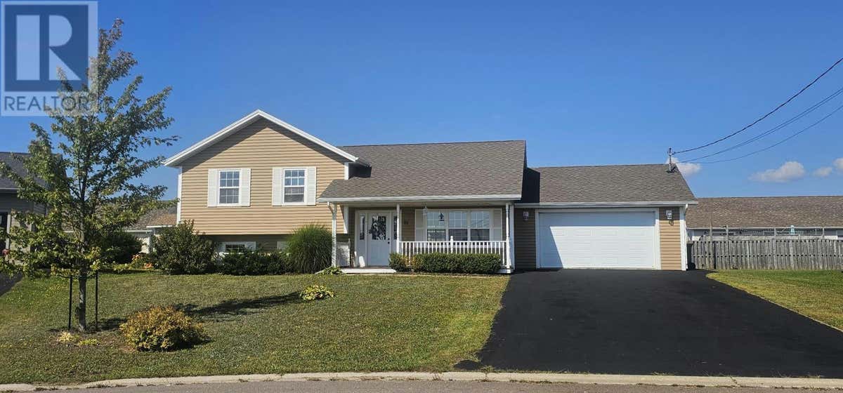 23 Mutch Cres  
