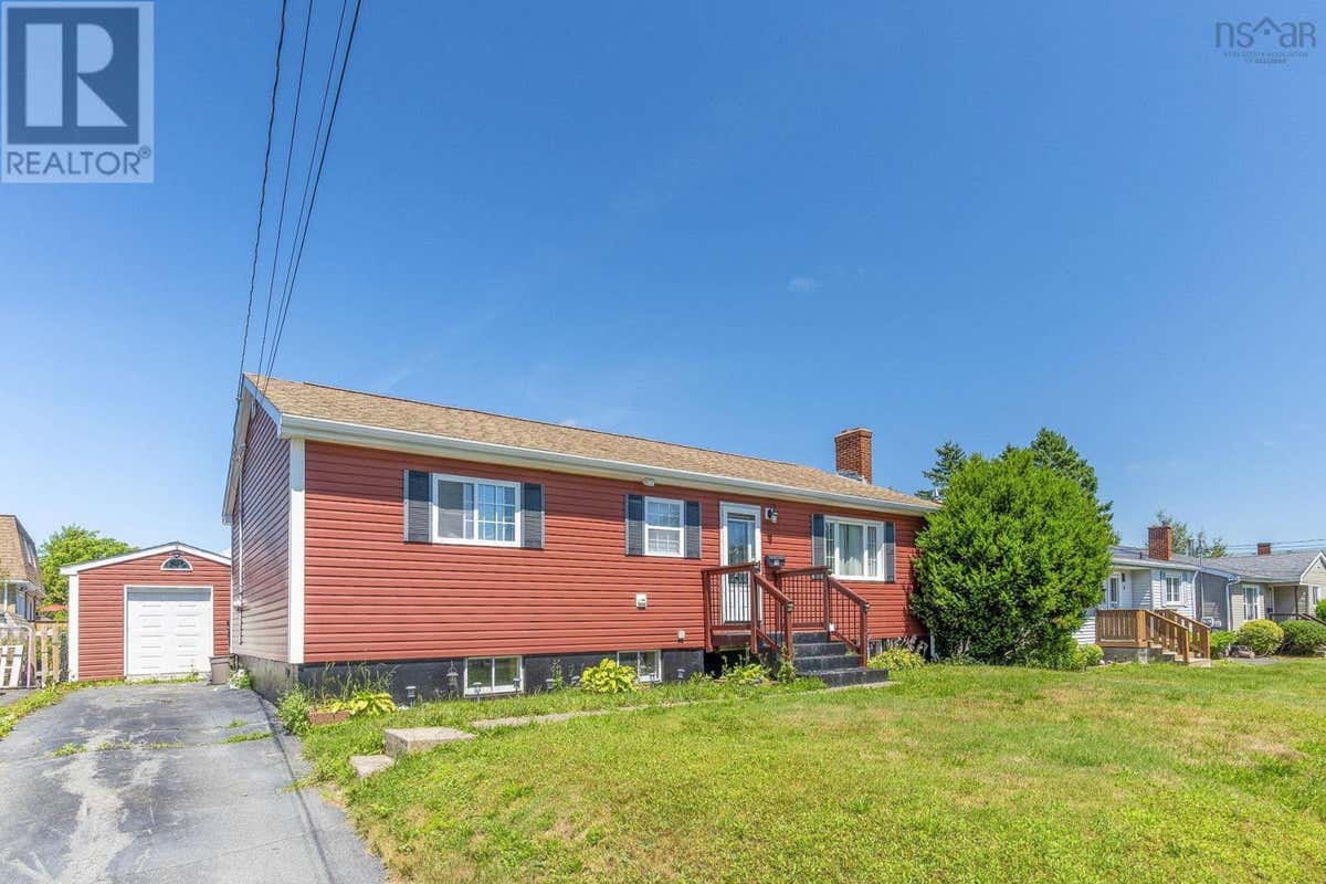 10 WESTWOOD DRIVE