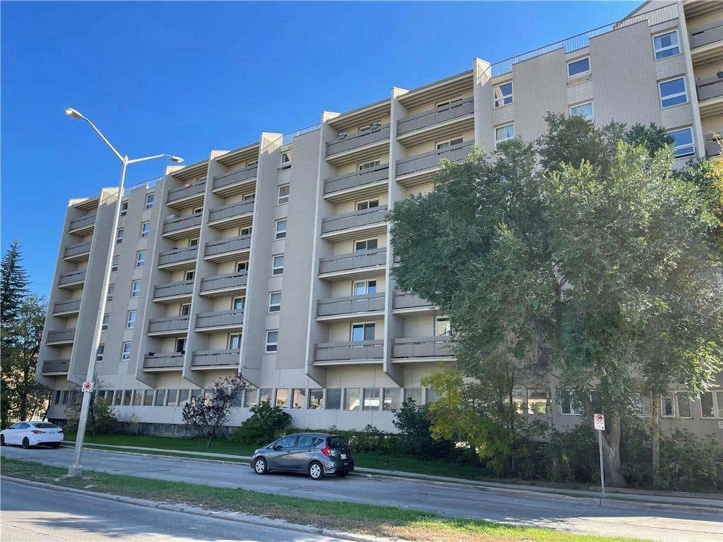 309 1030 Grant Avenue, Winnipeg, MB R3M2A2 Condo For Sale RE/MAX