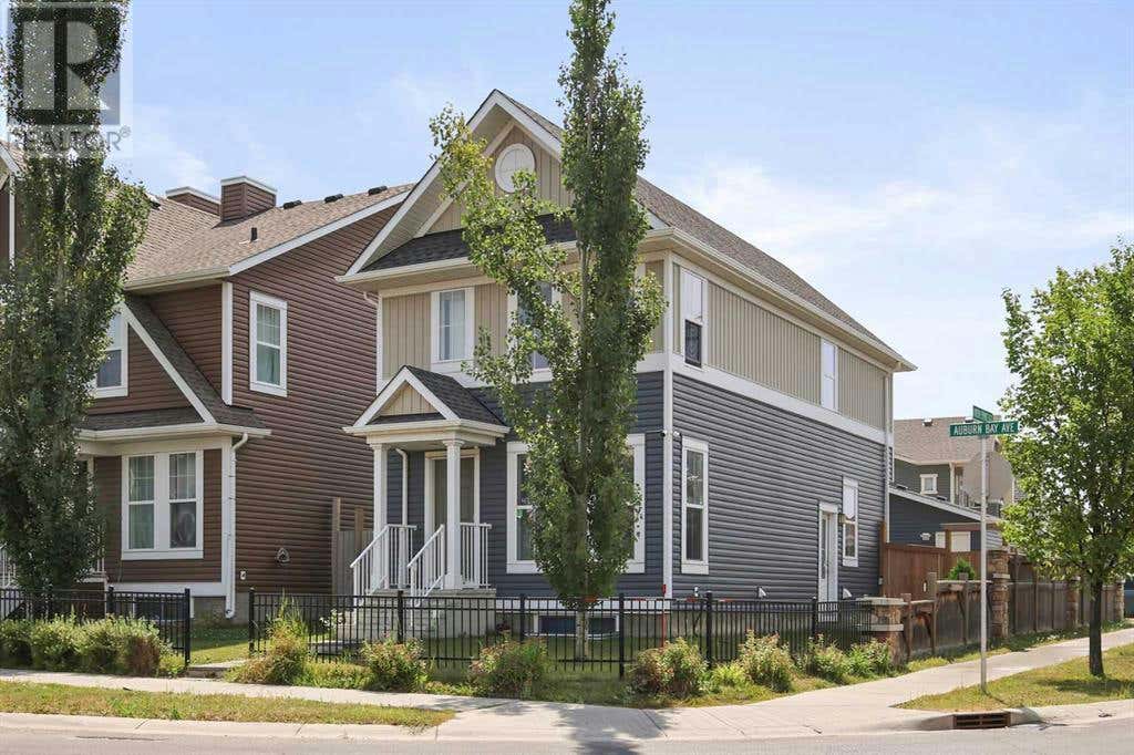 471 Auburn Bay Avenue SE, Calgary, AB T3M2T9 House For Sale RE/MAX