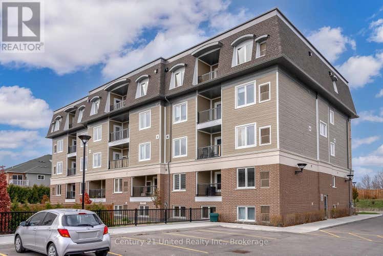 106 - 82 MUNROE STREET