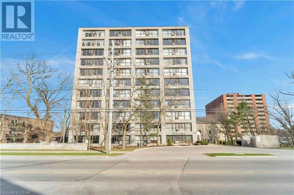 358 WATERLOO Ave Unit 205  