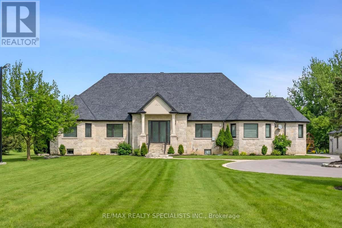 4 - 2991 CONCESSION ROAD