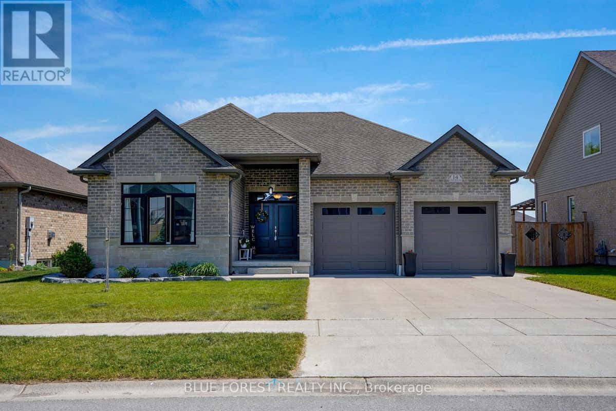14 THAMES SPRINGS CRESCENT