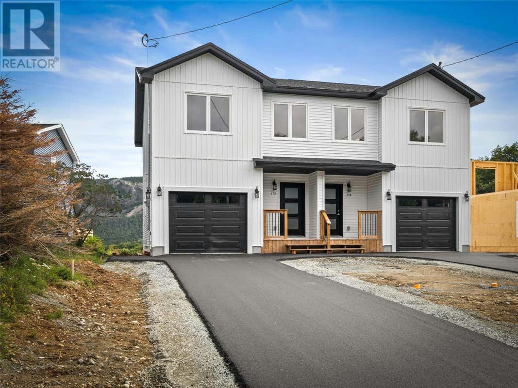 25A Millers Road, CBS, NL A1W2B7 House For Sale RE/MAX 1278993