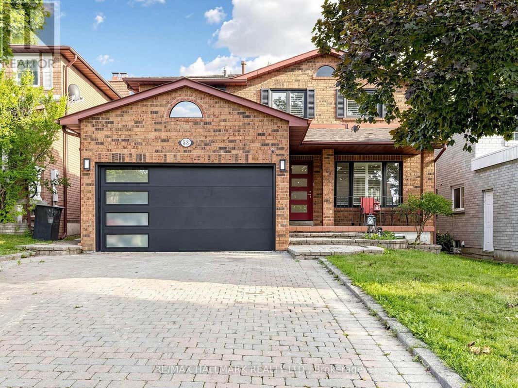 58 MARCHWOOD CRESCENT