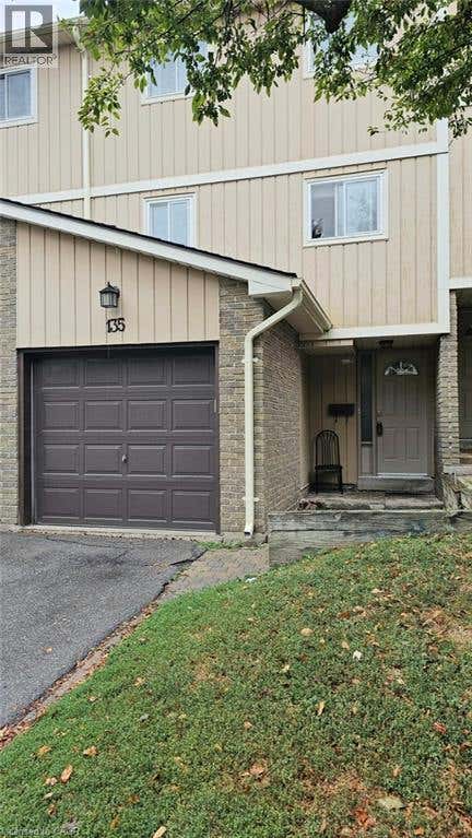 51 PAULANDER Dr Unit 135