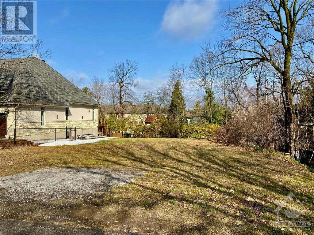 95 DOROTHEA Dr  