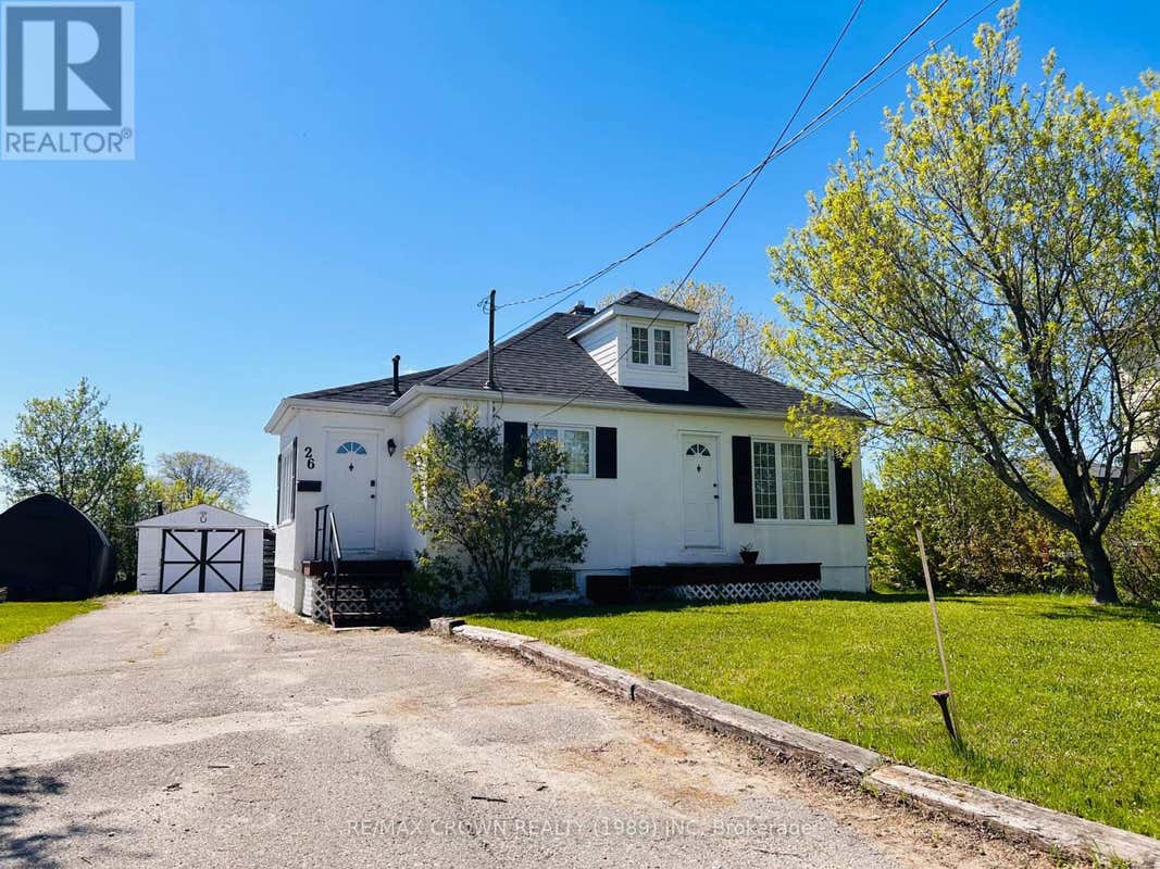 26 FRONTENAC CRESCENT